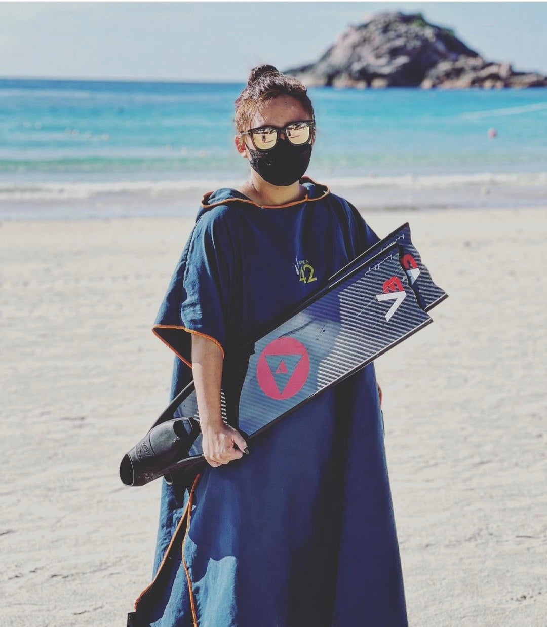 Apnea42 Poncho